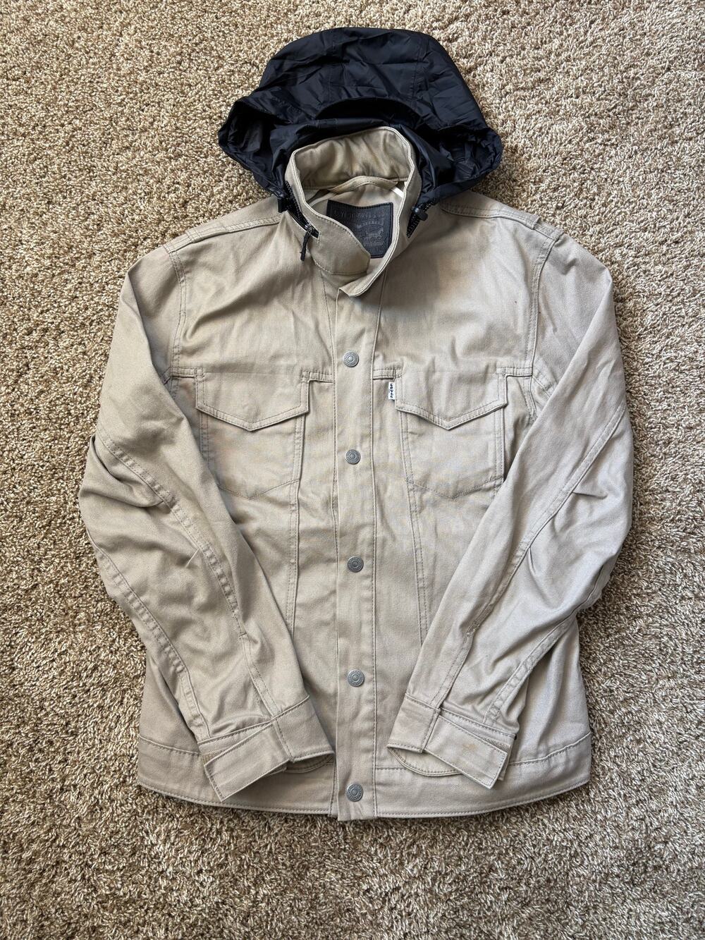 Levi Strauss & Co. Canvas Utility Trucker Jacket w/ Hood Size Medium Tan
